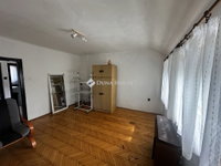 Eladó ikerház, Pécsett 75 M Ft, 3 szobás / költözzbe.hu