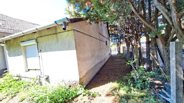 Eladó családi ház, Sárbogárdon 54.9 M Ft, 5 szobás