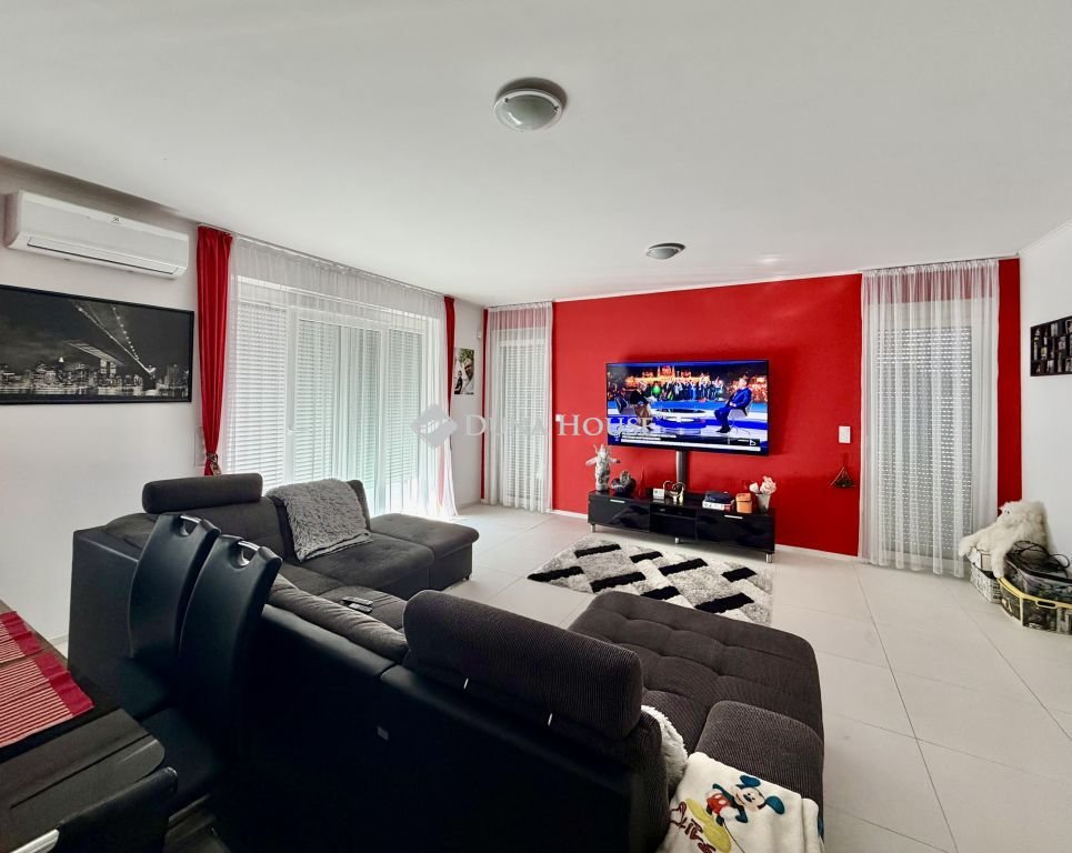4 bed · 139m² · 159.000.000 ft