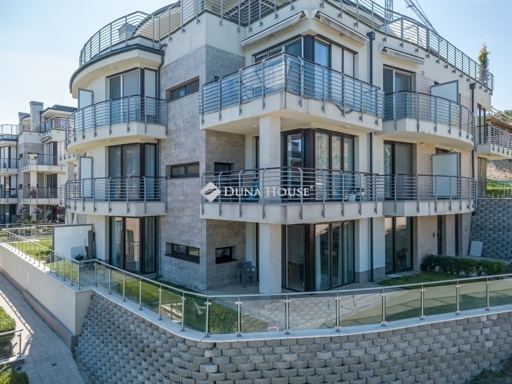 Lakás · 3 hálószoba · 99 m² · 145.999.000 Ft