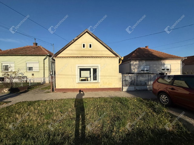 Eladó családi ház, Zalaszentivánon 12.5 M Ft, 2 szobás