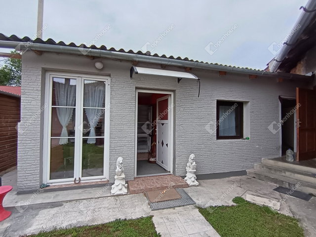 Eladó családi ház, Nagyatádon 45.9 M Ft, 4 szobás