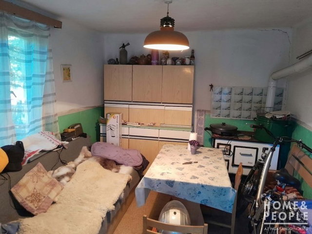 Eladó családi ház, Ásotthalmán 14.99 M Ft, 2 szobás