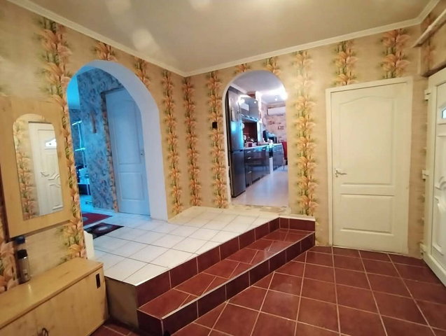 Eladó családi ház, Lőrinciben 53 M Ft, 4 szobás
