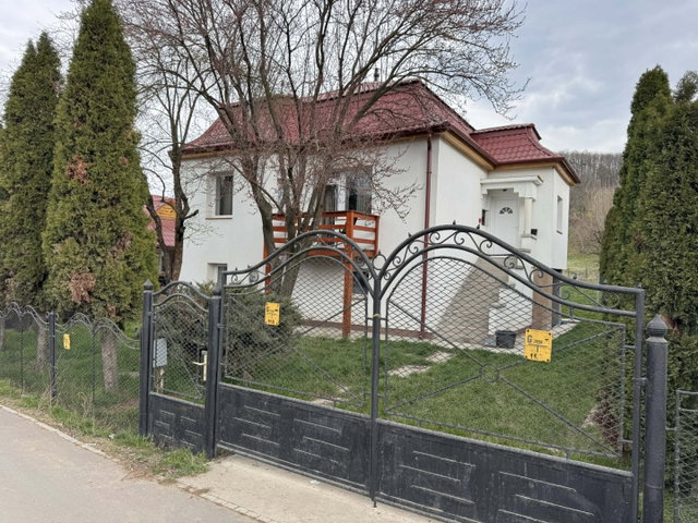 Eladó családi ház, Karancsalján 50 M Ft, 8 szobás