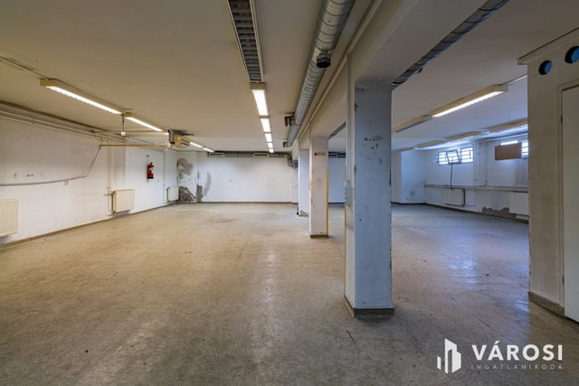 Kiadó ipari ingatlan, Budapesten, IV. kerületben 320 E Ft / hó