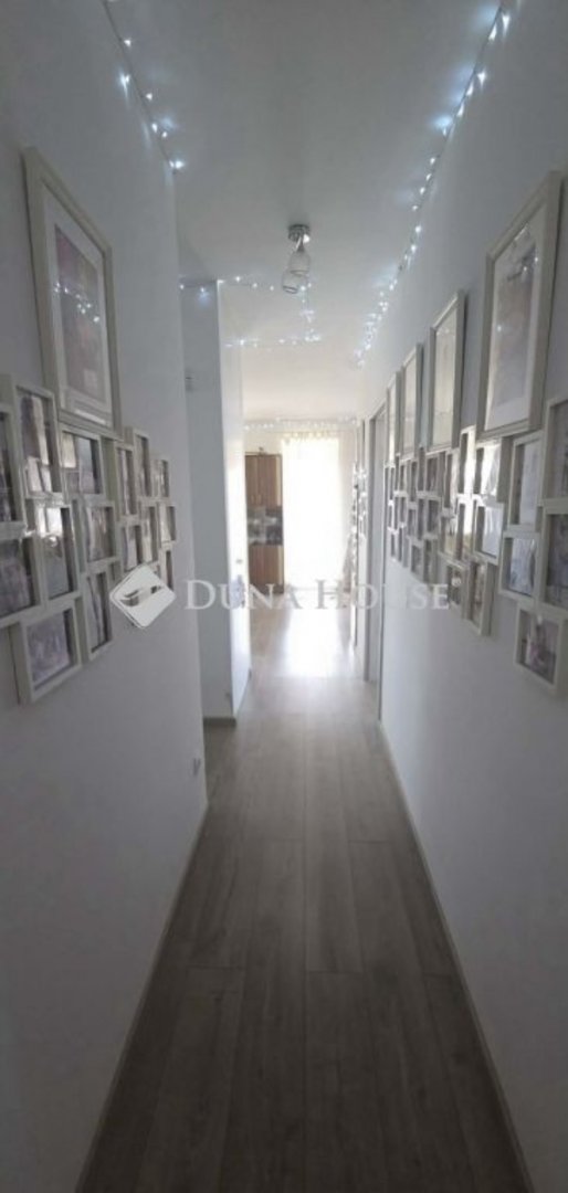 4 hálószoba · 98 m² · 105.000.000 Ft