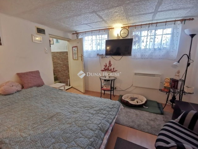 Eladó családi ház, Budakeszin 71.573 M Ft, 3 szobás