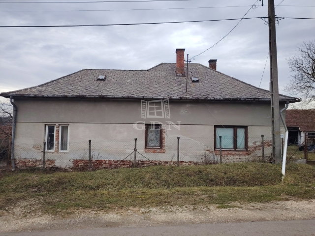 Eladó családi ház, Zalalövőn 27.9 M Ft, 3 szobás
