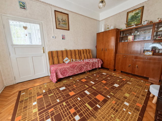 Eladó családi ház, Budapesten, XVIII. kerületben 75.5 M Ft