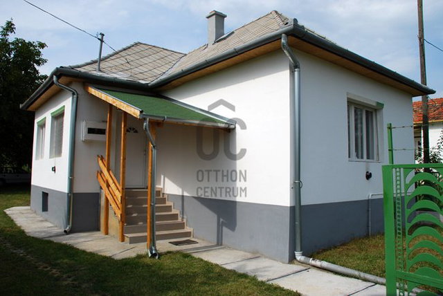 Eladó családi ház, Szentdomonkoson 32.5 M Ft, 3 szobás