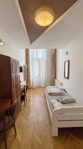Kiadó téglalakás, albérlet, Debrecenben 200 E Ft / hó, 1 szobás