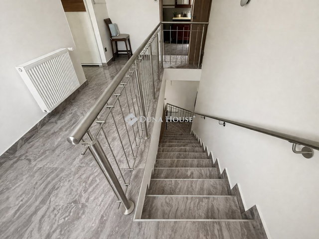 Eladó családi ház, Budapesten, XX. kerületben 168.9 M Ft