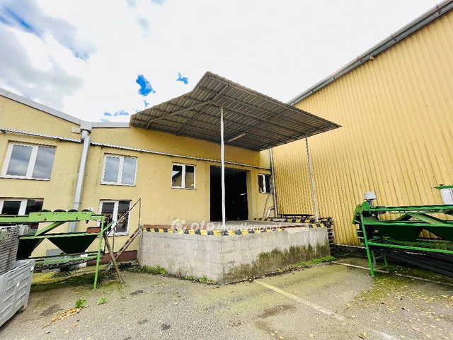 Eladó ipari ingatlan, Csengerben 450 M Ft / költözzbe.hu