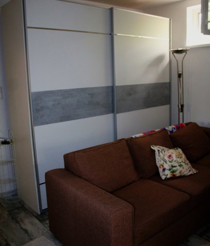 Eladó családi ház, Ráckevén 59.8 M Ft, 2 szobás