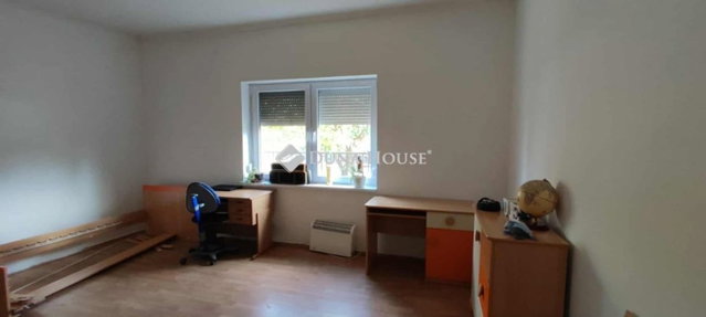Eladó családi ház, Szabadszálláson 32.8 M Ft, 3 szobás