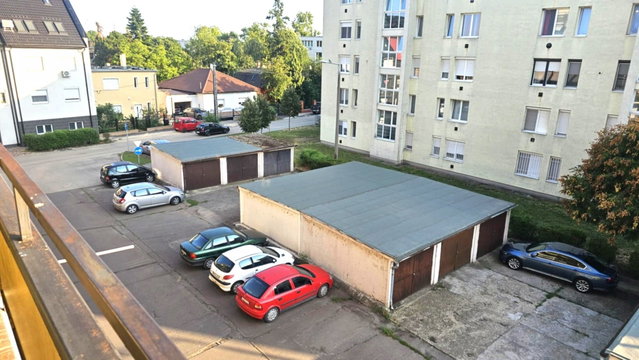 Eladó téglalakás, Szolnokon 36.9 M Ft, 1+2 szobás