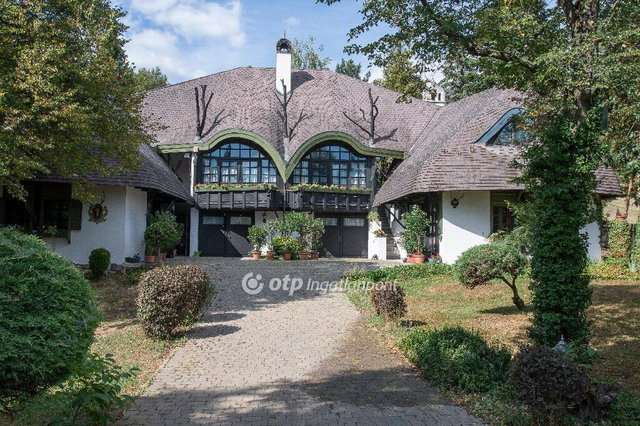 Eladó családi ház, Recsken 220 M Ft, 4 szobás