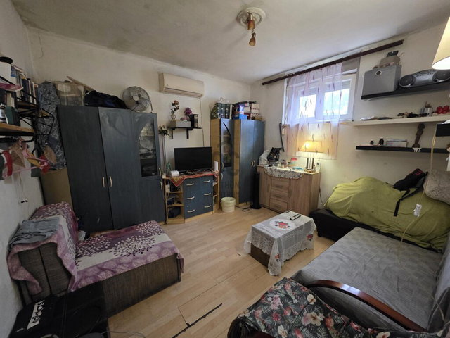 Eladó téglalakás, Budapesten, IV. kerületben 23.9 M Ft, 1 szobás