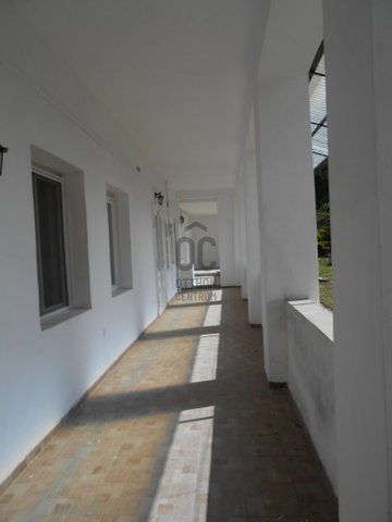 Eladó családi ház, Pakson 60 M Ft, 7 szobás