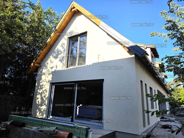 Eladó ikerház, Budapesten, III. kerületben 199 M Ft, 4 szobás