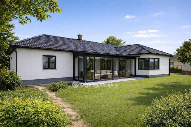 Eladó családi ház, Berettyóújfaluban 19.9 M Ft, 2 szobás