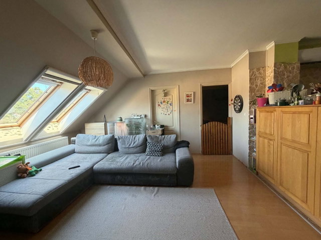 Eladó téglalakás, Pápán 47 M Ft, 3 szobás