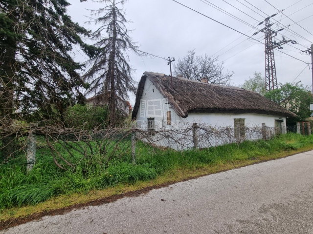 Eladó telek, Székesfehérvárott 45 M Ft / költözzbe.hu
