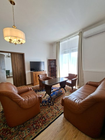 Kiadó téglalakás, albérlet, Budapesten, V. kerületben, 4 szobás