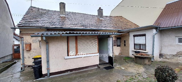 Eladó családi ház, Nagykanizsán 10.2 M Ft, 1+1 szobás