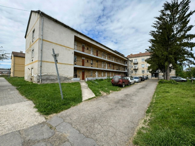 Eladó téglalakás, Bátonyterenyén 17.5 M Ft, 2+1 szobás