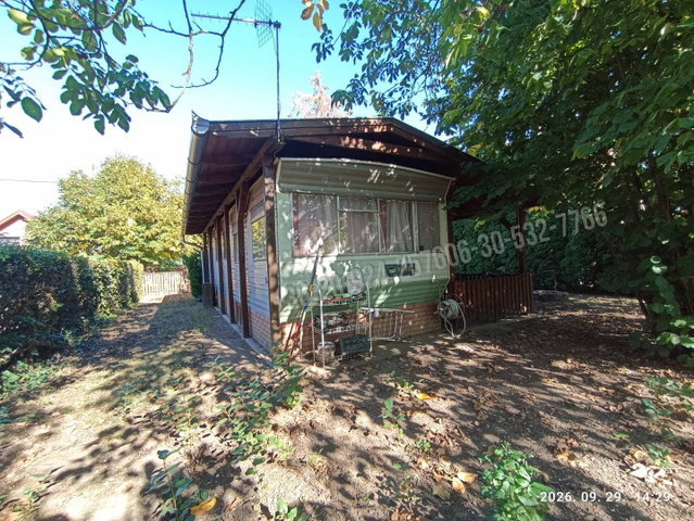 Eladó nyaraló, Berekfürdőn 19.9 M Ft, 1+2 szobás