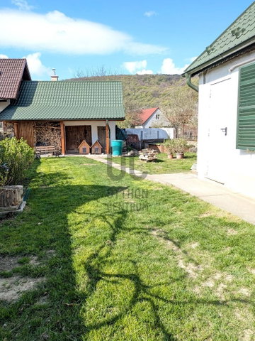 Eladó családi ház, Tardoson 64.9 M Ft, 2 szobás