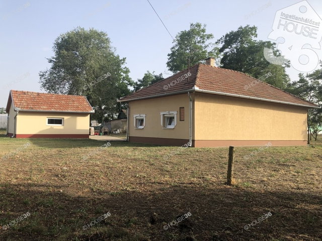 Eladó mezogazdasagi ingatlan, Tiszaalpáron 27.5 M Ft, 2 szobás