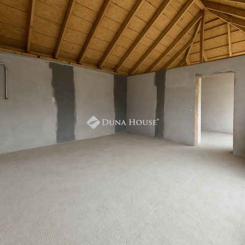 Eladó családi ház, Budapesten, XVIII. kerületben 119.9 M Ft