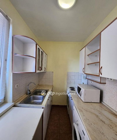 Eladó téglalakás, Budapesten, XX. kerületben 46 M Ft, 1 szobás
