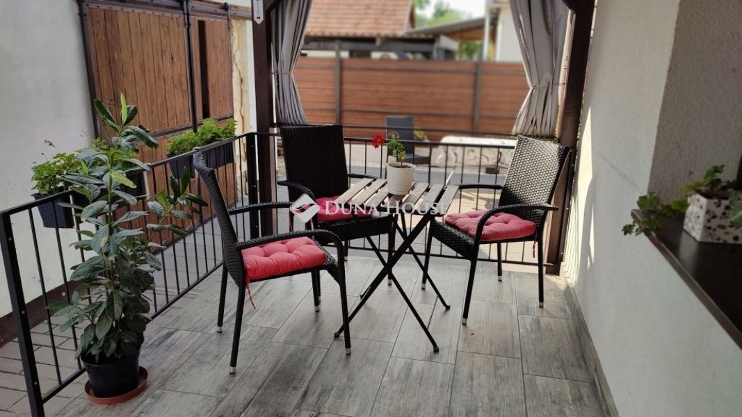 3 bed · 100m² · 108.500.000 ft
