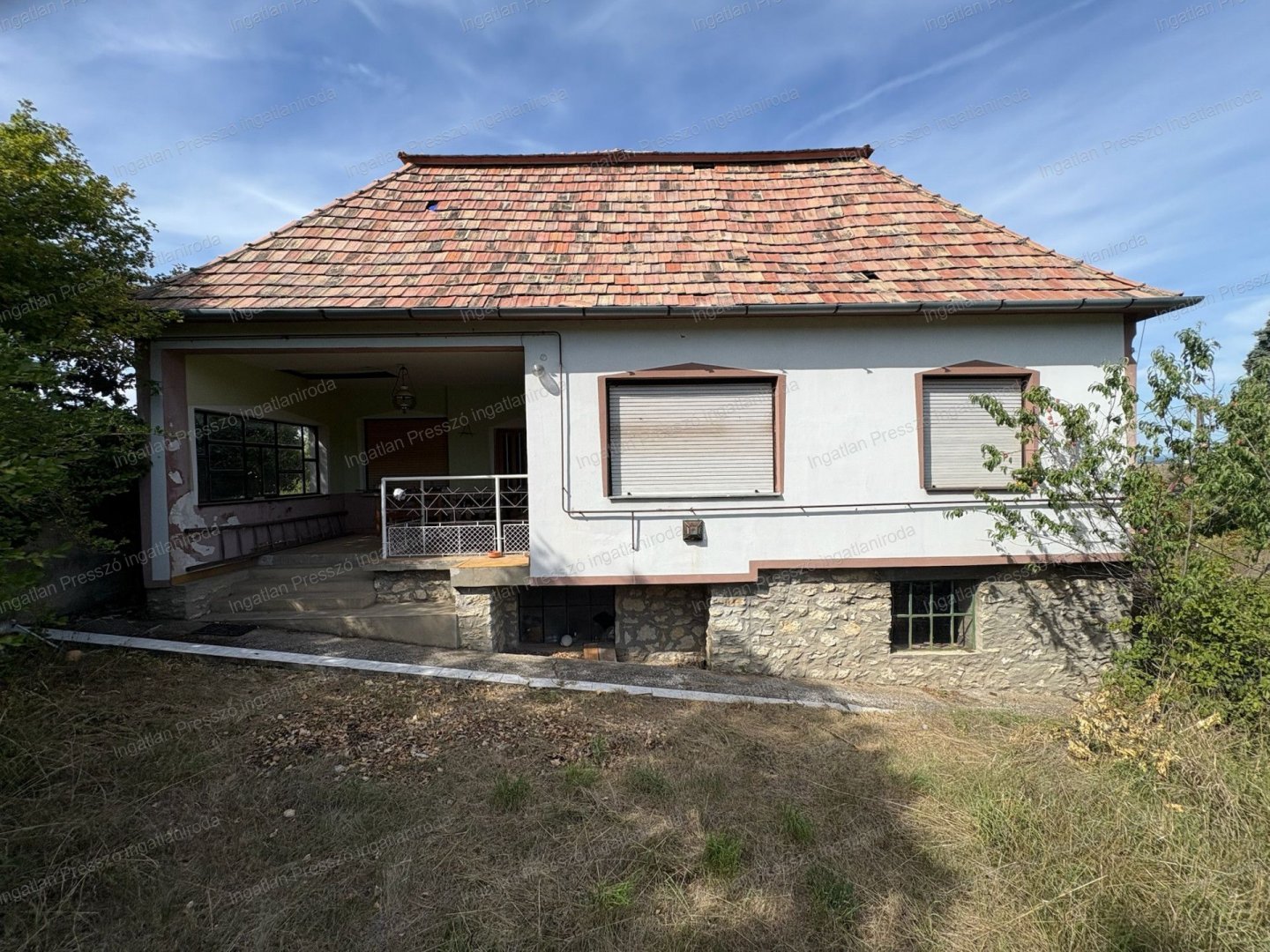 4 bed · 115m² · 49.000.000 ft