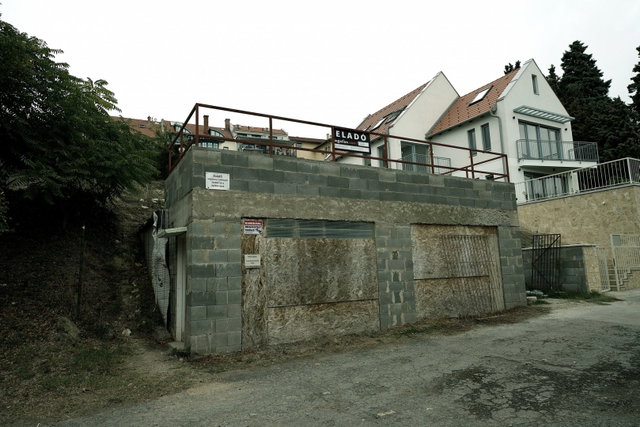 Eladó telek, Pécsett 68 M Ft / költözzbe.hu