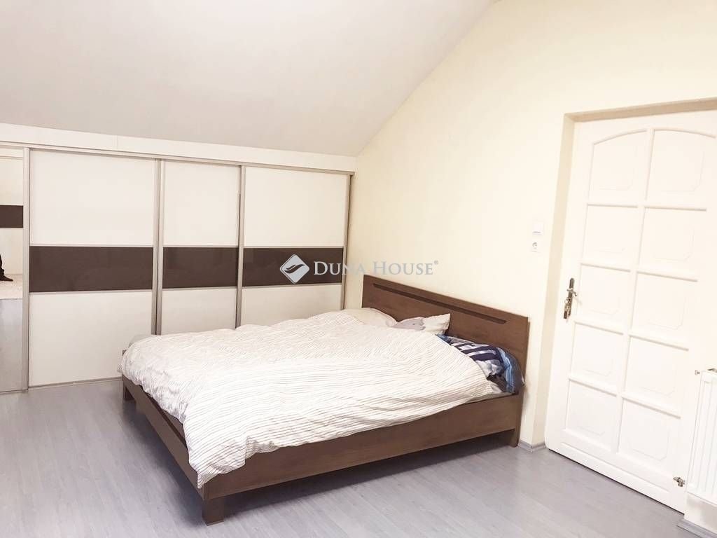 5 bed · 220m² · 160.000.000 ft