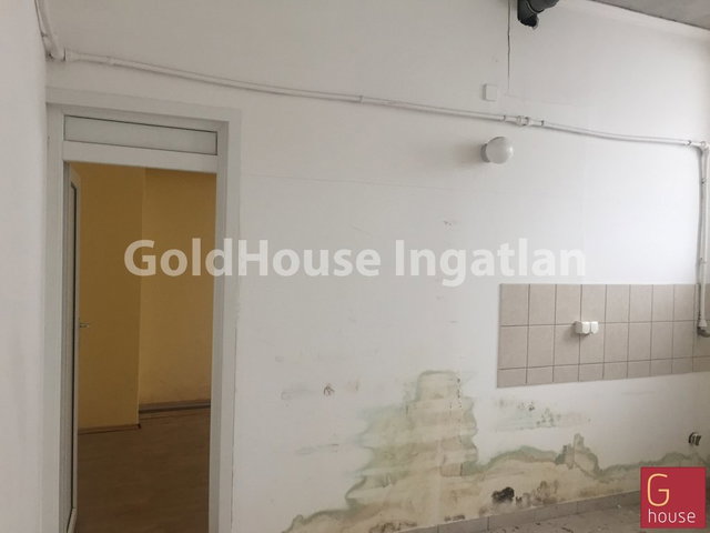 Kiadó ipari ingatlan, Solymáron 375 E Ft / hó