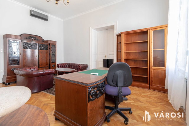 Kiadó iroda, Budapesten, VI. kerületben 450 E Ft / hó, 2 szobás