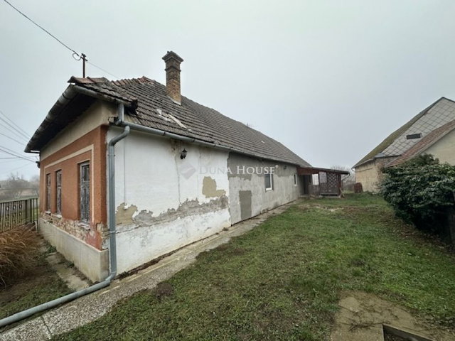 Eladó családi ház, Györkönyön 20.5 M Ft, 3 szobás