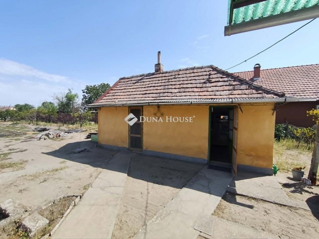 Eladó családi ház, Csévharaszton 45 M Ft, 3 szobás