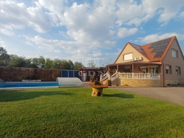 Eladó családi ház, Bácsbokodon 155 M Ft, 3 szobás