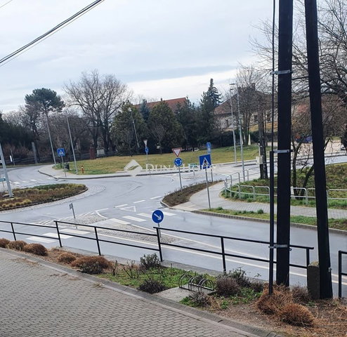 Eladó családi ház, Balatonkenesén 72.4 M Ft, 2 szobás