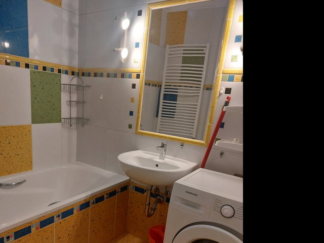 Kiadó téglalakás, albérlet, VII. kerületben, Wesselényi utcában