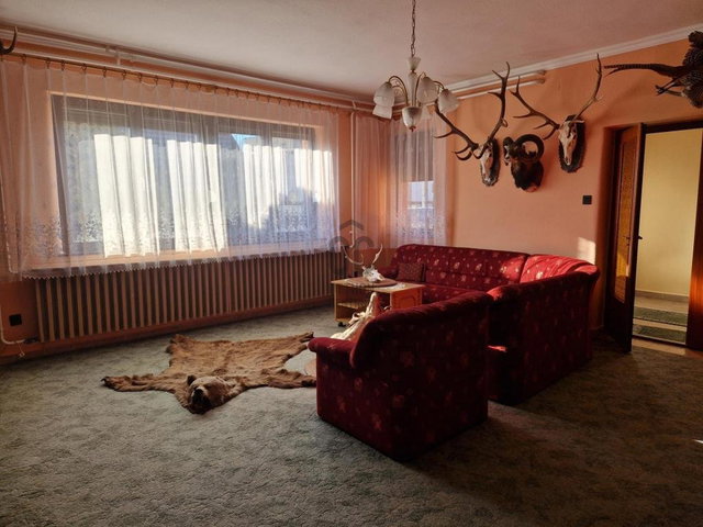 Eladó családi ház, Eszteregnyén 62.8 M Ft, 6 szobás