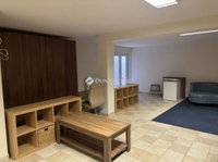 Eladó családi ház, Szentendrén 162 M Ft, 4 szobás