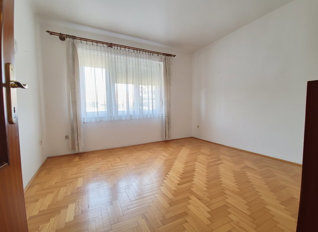 Eladó családi ház, Szigetszentmiklóson 108.99 M Ft, 4 szobás